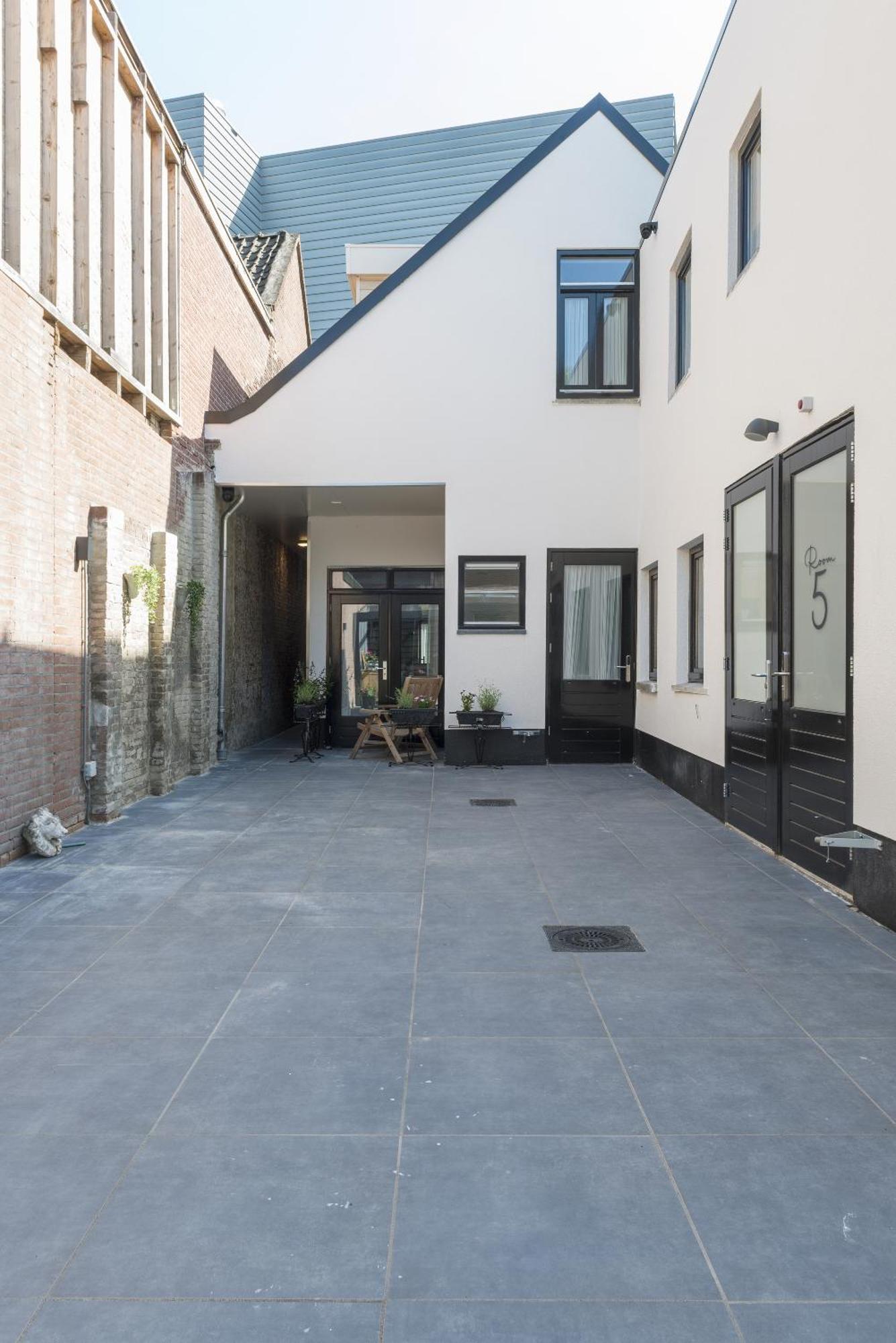 Petite Room With Wifi, Ac, And Shared Kitchen Tilburg Eksteriør bilde